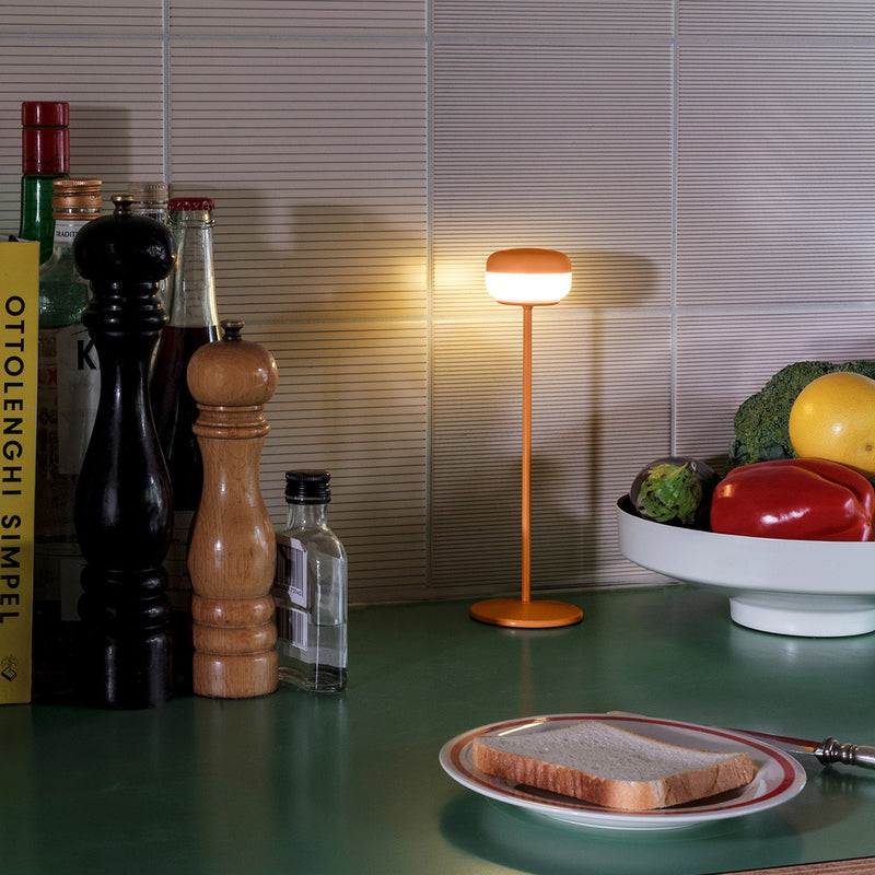 Fatboy - cheerio Outdoor Akku LED Tischleuchte | sunny orange