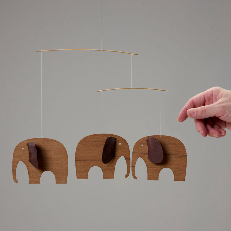 Flensted Mobiles - Elefanten Treffen Mobile