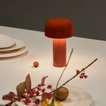 Flos - Bellhop Akku-Tischleuchte (LED) | ziegelrot