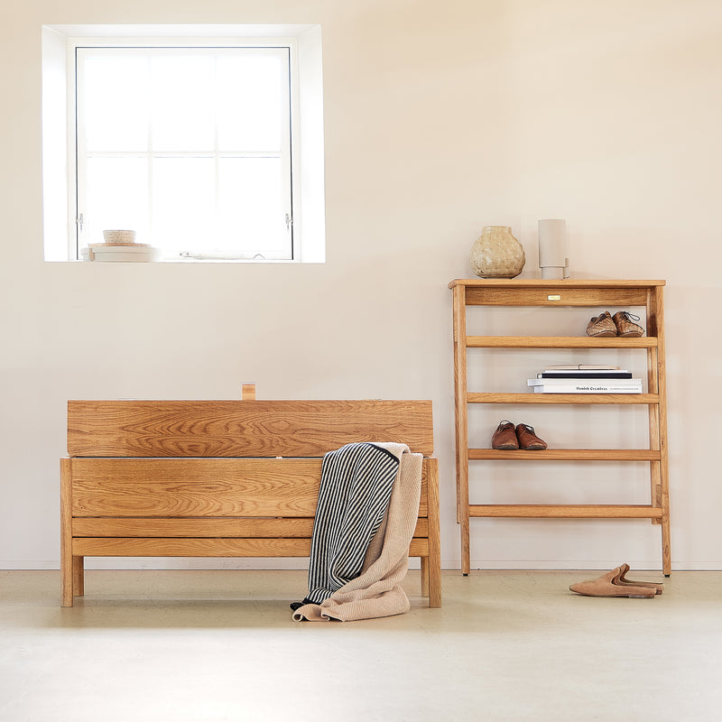 Form &amp; Refine - A Line Truhenbank