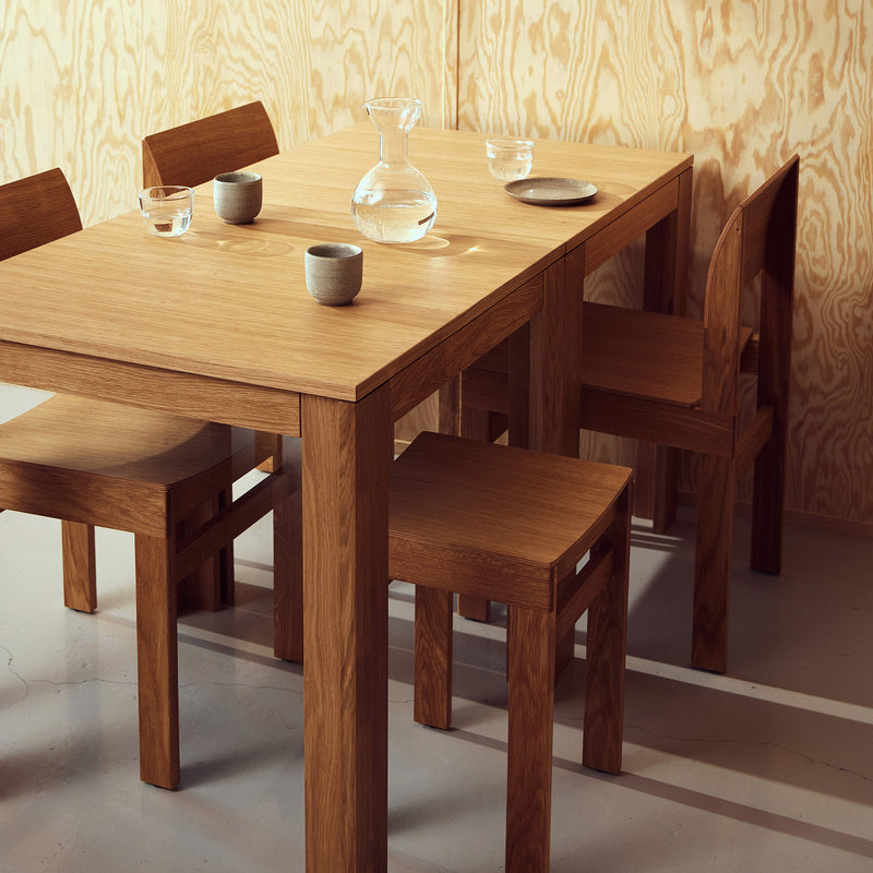 Form &amp; Refine - Sonder Hocker
