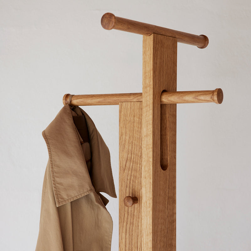 Form &amp; Refine - Foyer Kleiderständer