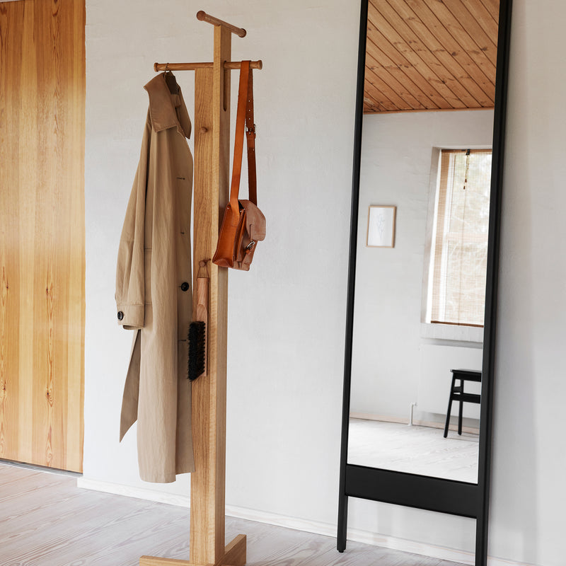 Form &amp; Refine - A Line Spiegel