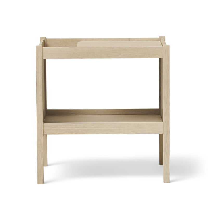 Form &amp; Refine - Journal Beistelltisch