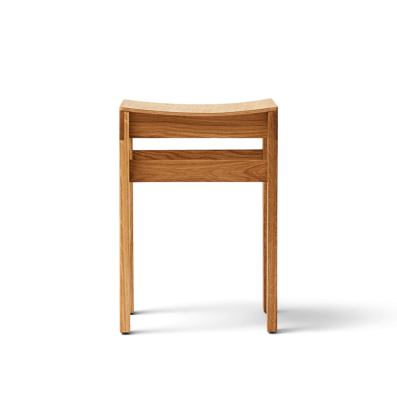 Form &amp; Refine - Sonder Hocker