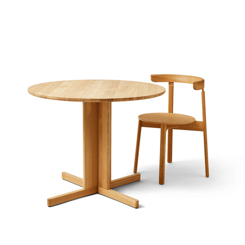 Form &amp; Refine - Trefoil Tisch