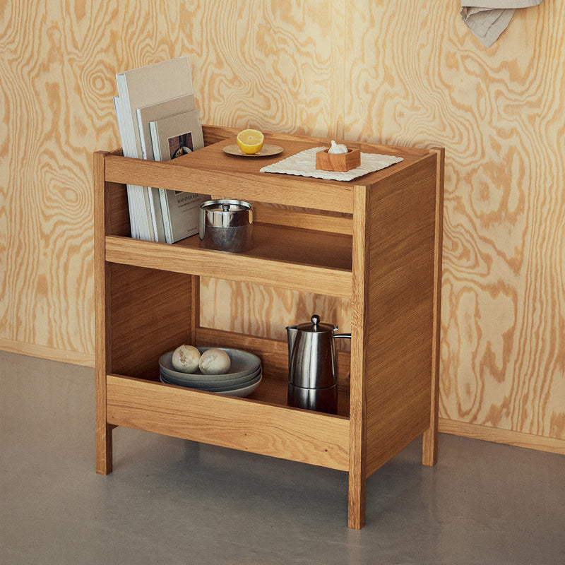 Form &amp; Refine - Journal Beistelltisch | Eiche natur