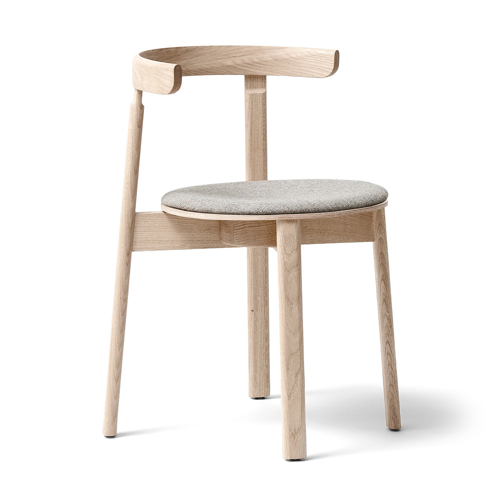 Form &amp; Refine - Lunar Stuhl | Kvadrat Hallingdal (65) / Eiche weiß geölt