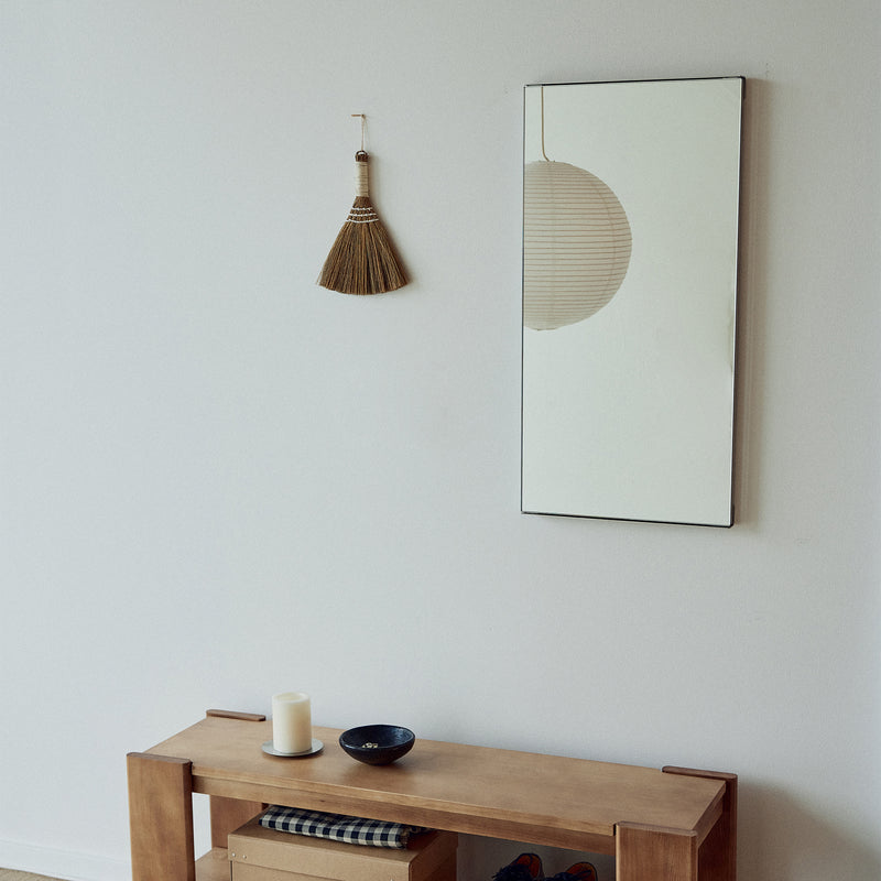 Form &amp; Refine - Taper Wandspiegel