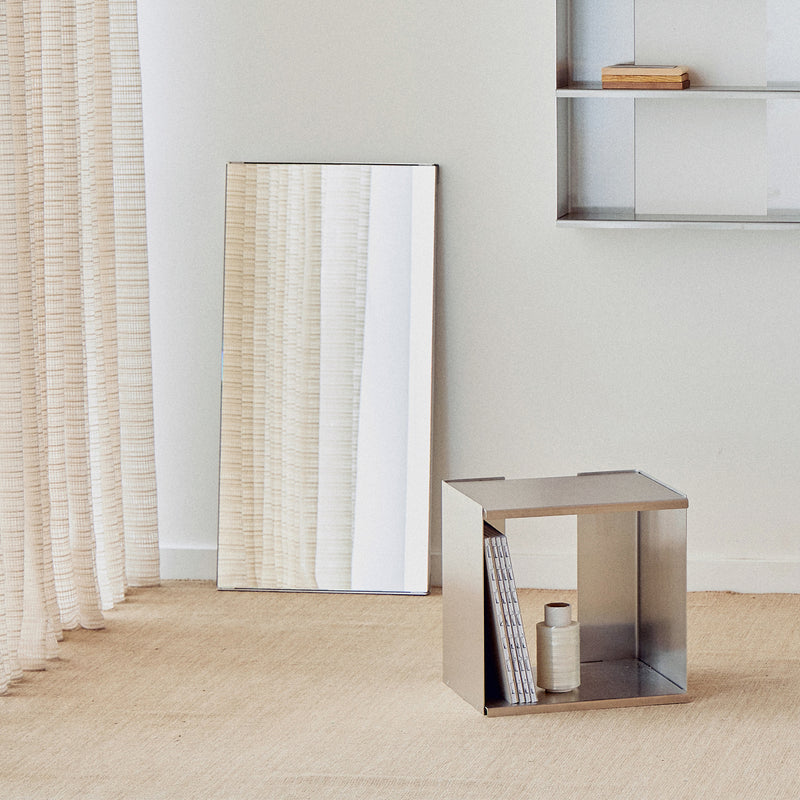Form &amp; Refine - Taper Wandspiegel