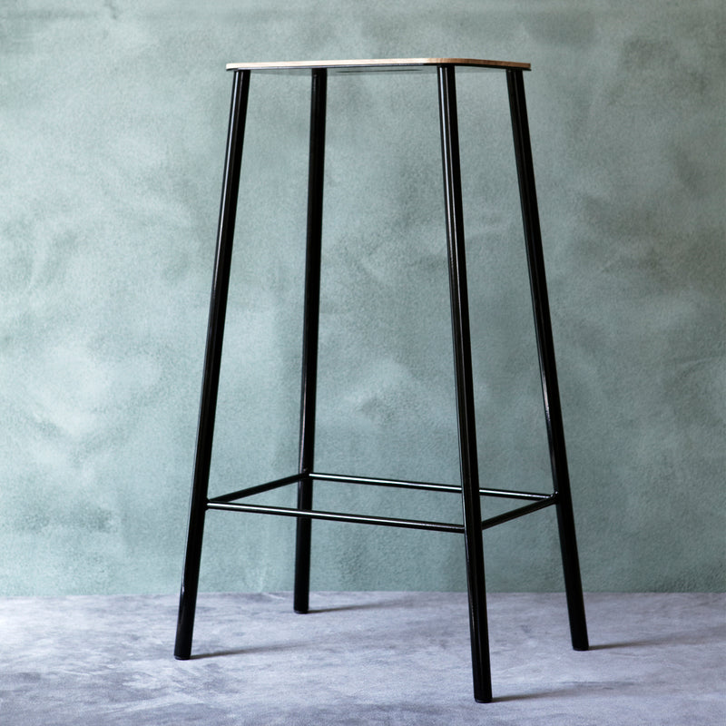 Frama - Adam Hocker