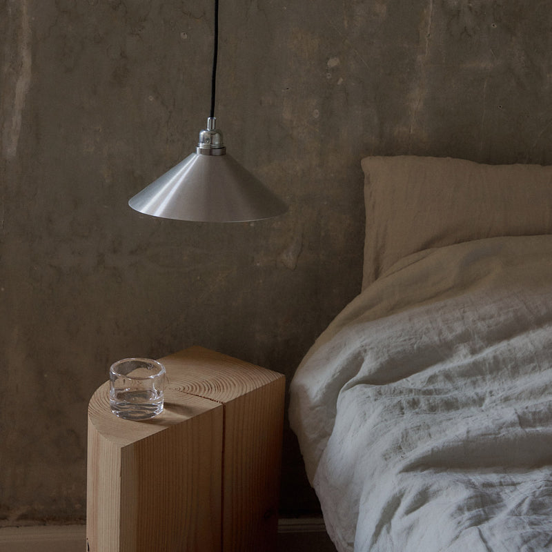 Frama - Cone Shade Pedelleuchte | small / Aluminium