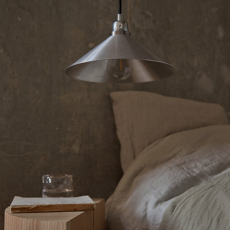 Frama - Cone Shade Pedelleuchte | small / Aluminium