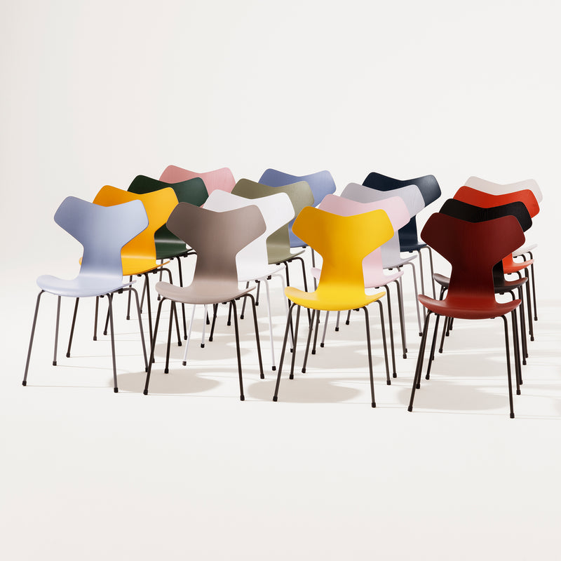 Fritz Hansen - Grand Prix Stuhl (Sense of Colour)