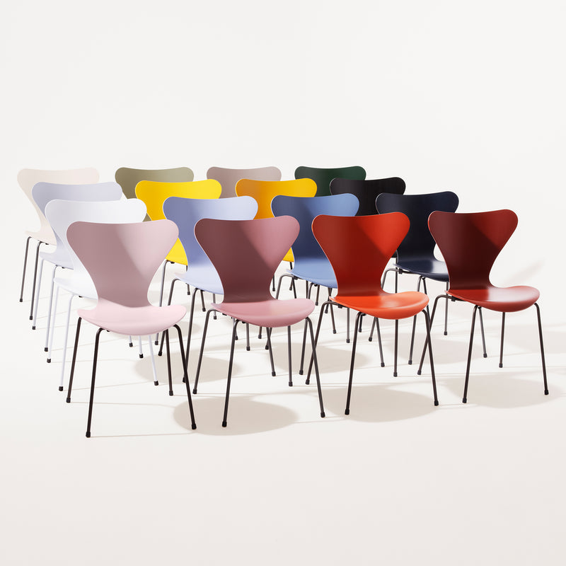Fritz Hansen - Serie 7 Stuhl (Sense of Colour)