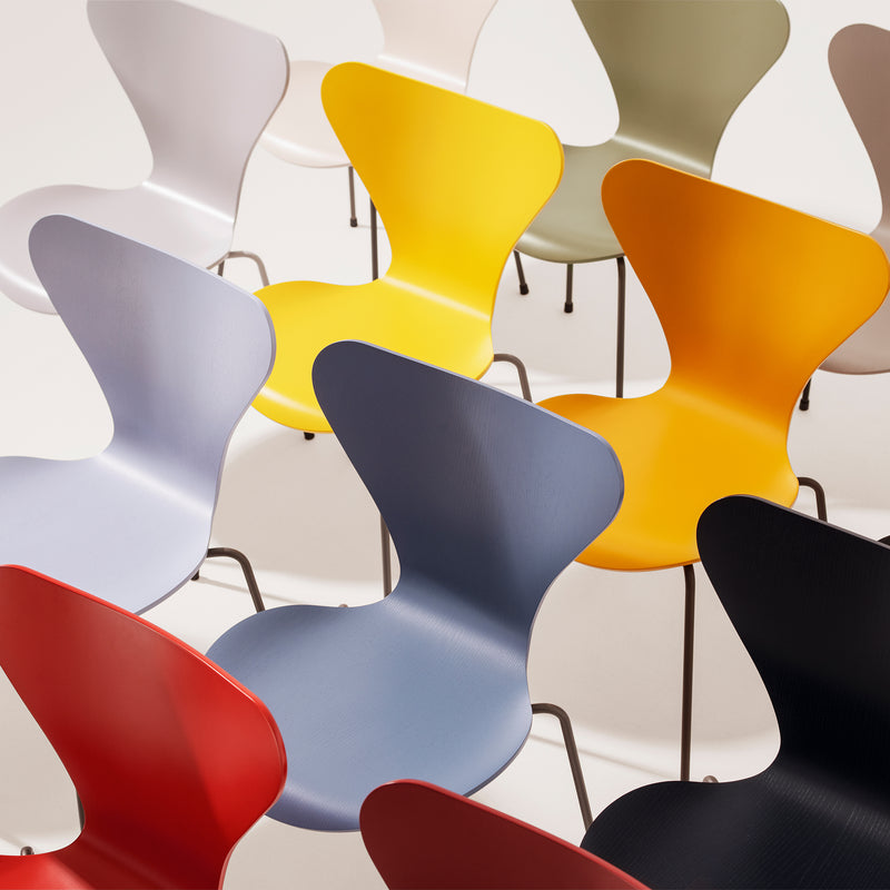 Fritz Hansen - Serie 7 Stuhl (Sense of Colour)