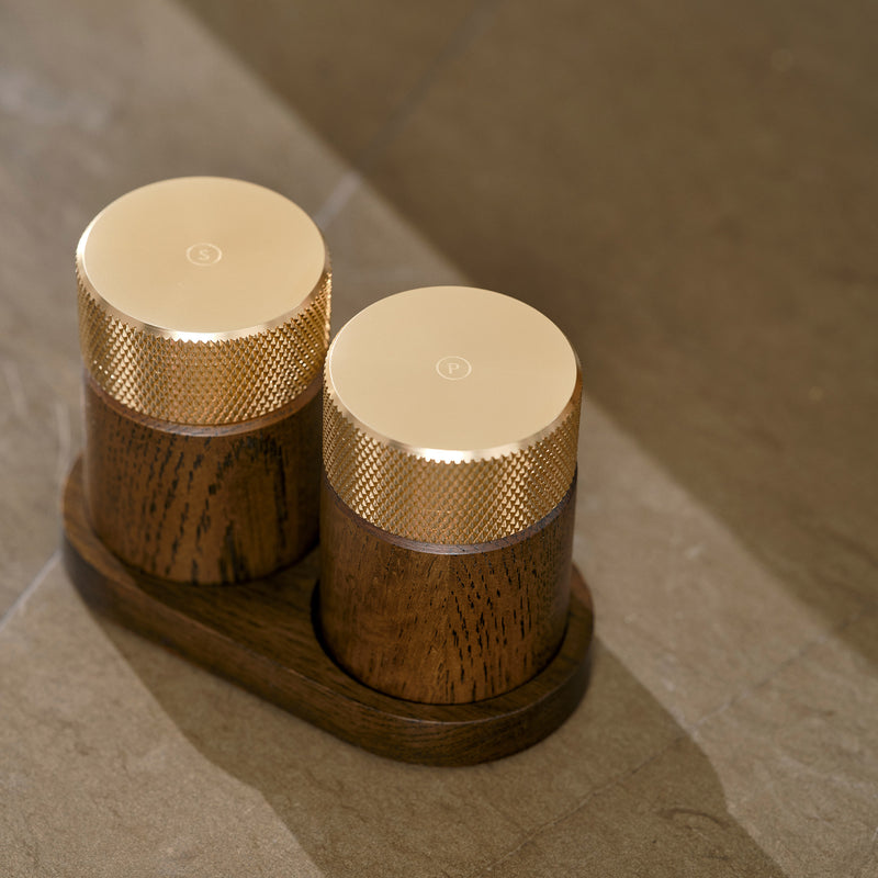 Gejst - Sina Salz- und Pfeffermühle | dark oak/brass