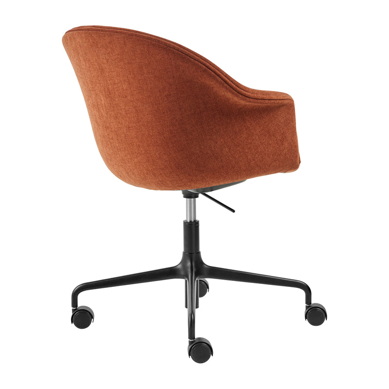 Gubi - Bat Meeting Stuhl
