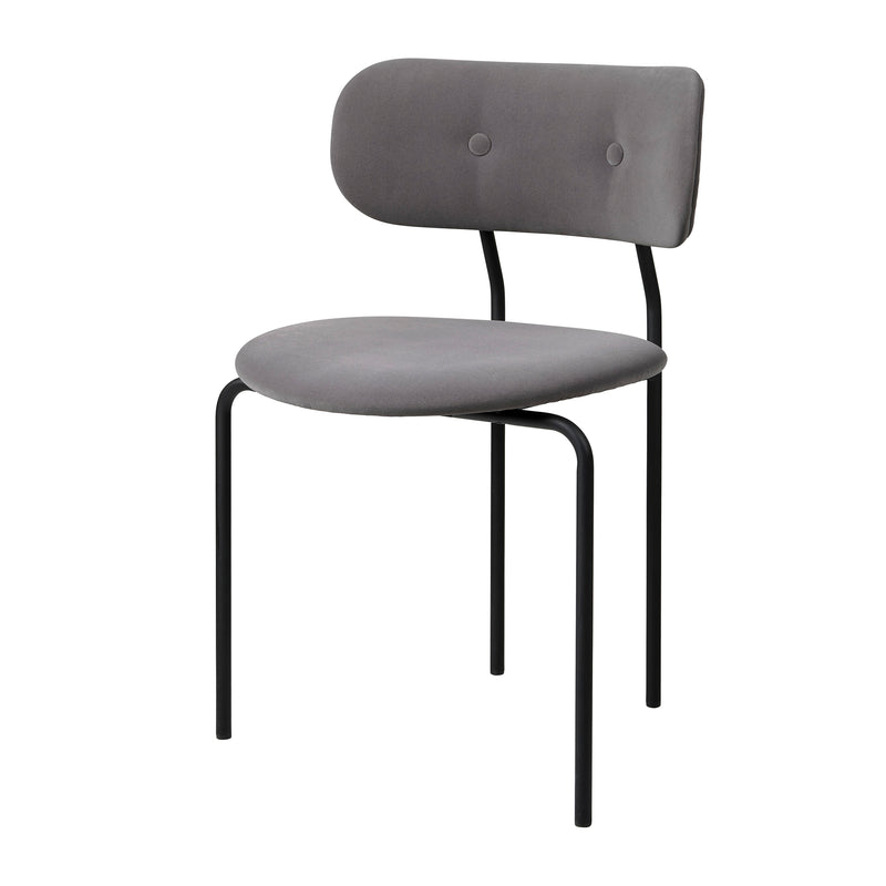Gubi - Coco Dining Stuhl | Sunday Velvet (025)