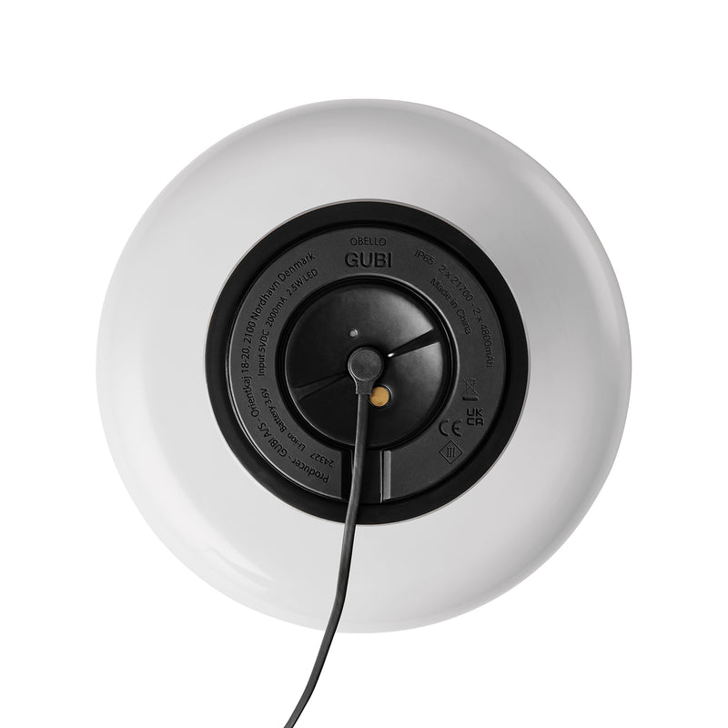 Gubi - Obello Tischleuchte LED Outdoor