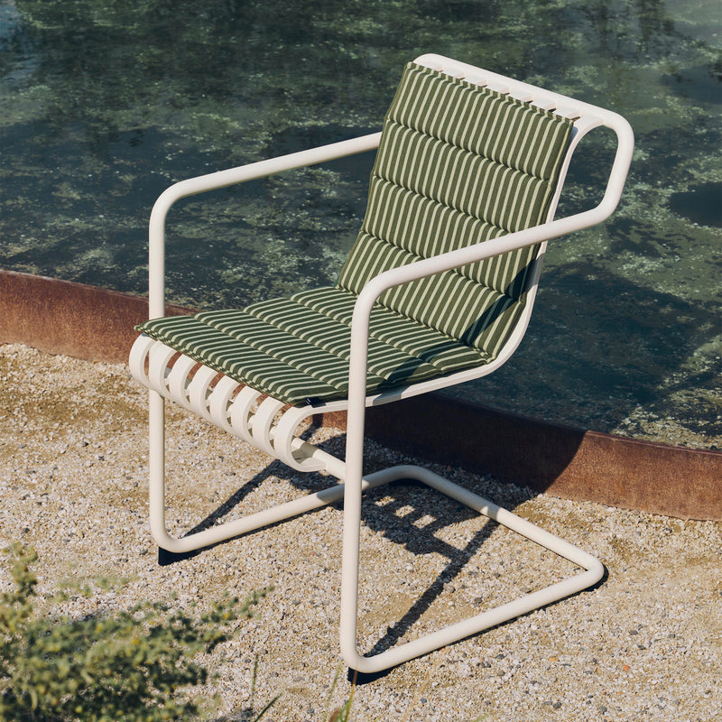 HAY - Terrazza Faltbares Sitzkissen | olive bold stripe