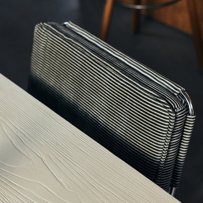 HKliving - Endless Esszimmerstuhl | stripe / monochrome