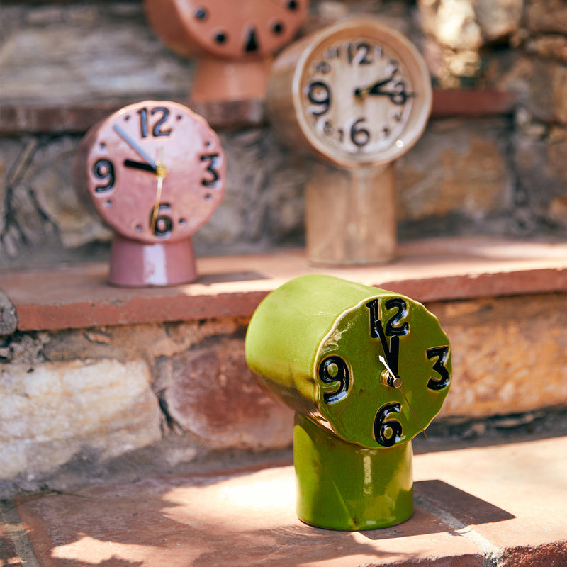 HKliving - Retro Keramik Tischuhr | olive