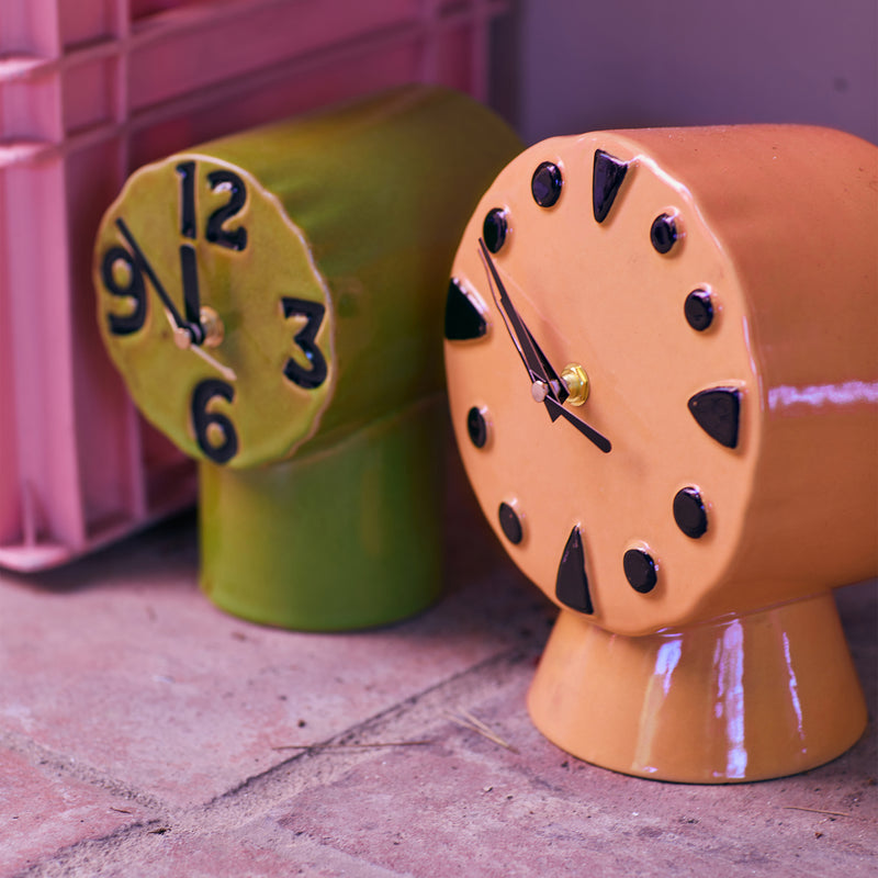 HKliving - Retro Keramik Tischuhr | peach, olive