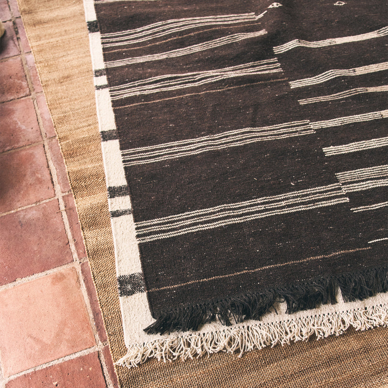 HKliving - Striped Kelim Wollteppich