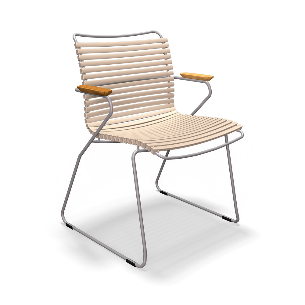 HOUE - CLICK Outdoor Dining Armlehnstuhl mit niedriger Lehne | beige