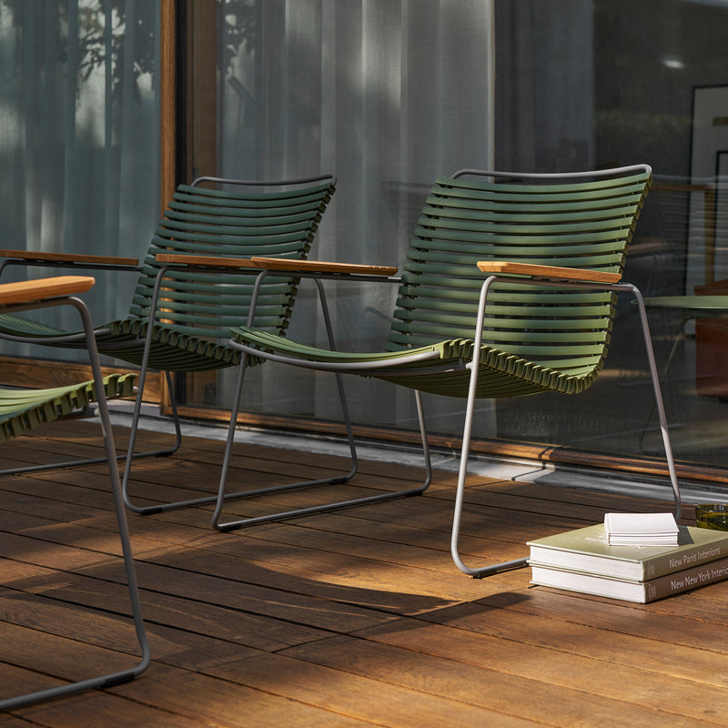 HOUE - CLICK Roomy Outdoor Lounge Chair | olivgrün