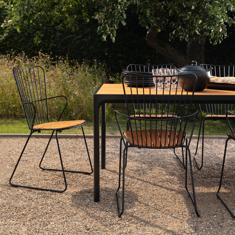 HOUE - FOUR Outdoor Tisch