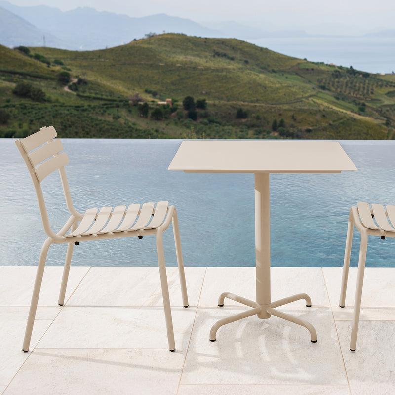 HOUE - Pico Gartentisch 70 x 70 cm