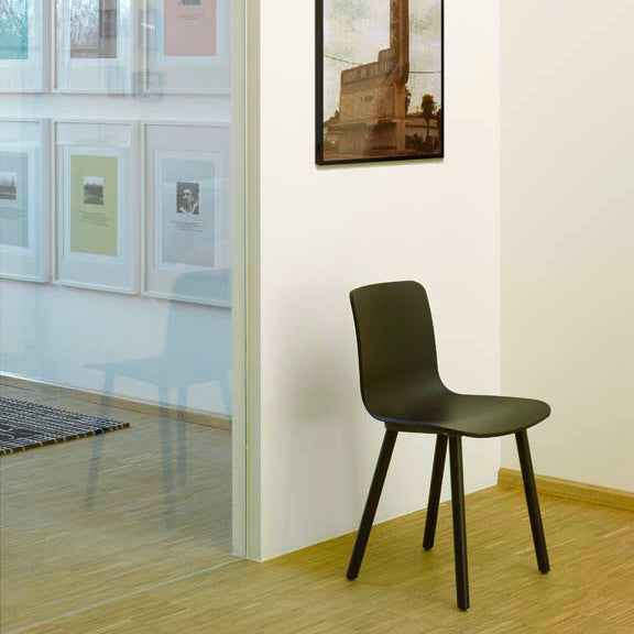 Vitra - Hal RE Wood Stuhl