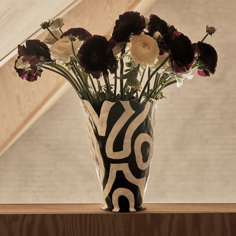 HAY - Jessica Hans Shadow Vase