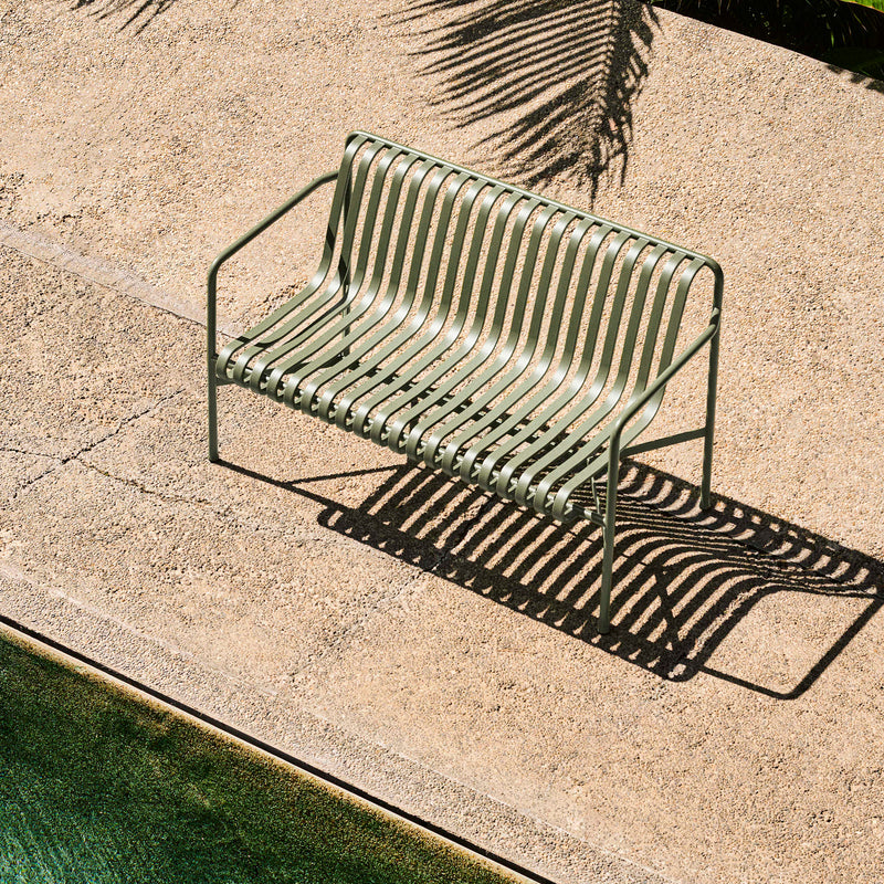 HAY - Palissade Dining Bench + 2x Armlehnenstuhl