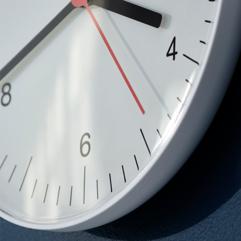 HAY - Wanduhr