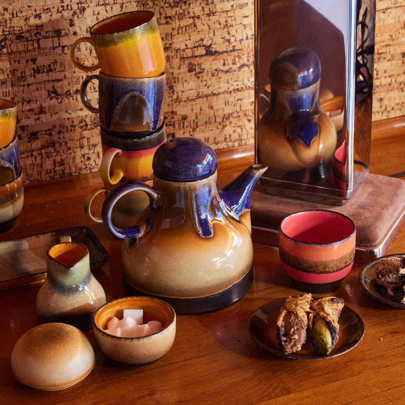 Hkliving - 70's Café Becher