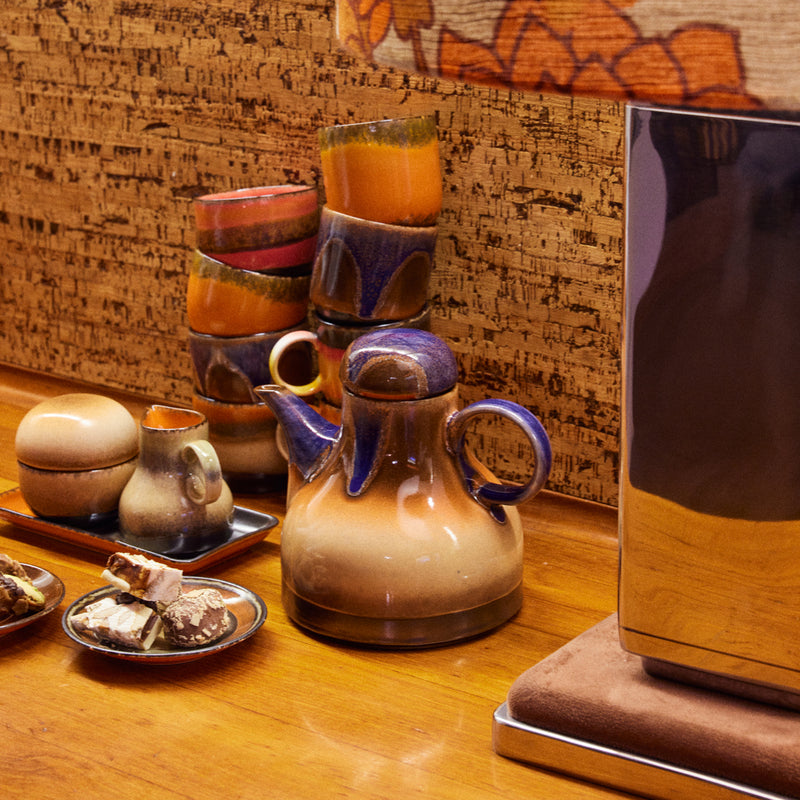 Hkliving - 70's Café Becher