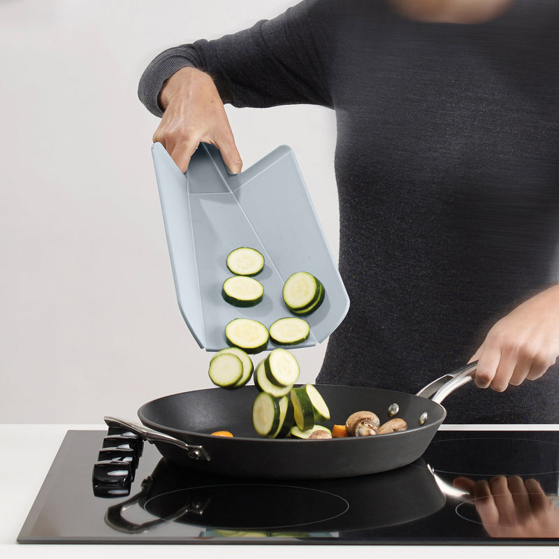 Joseph Joseph - Chop2Pot Plus