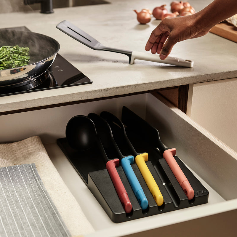 Joseph Joseph - Elevate Your Cooking Utensilien- und Messerset