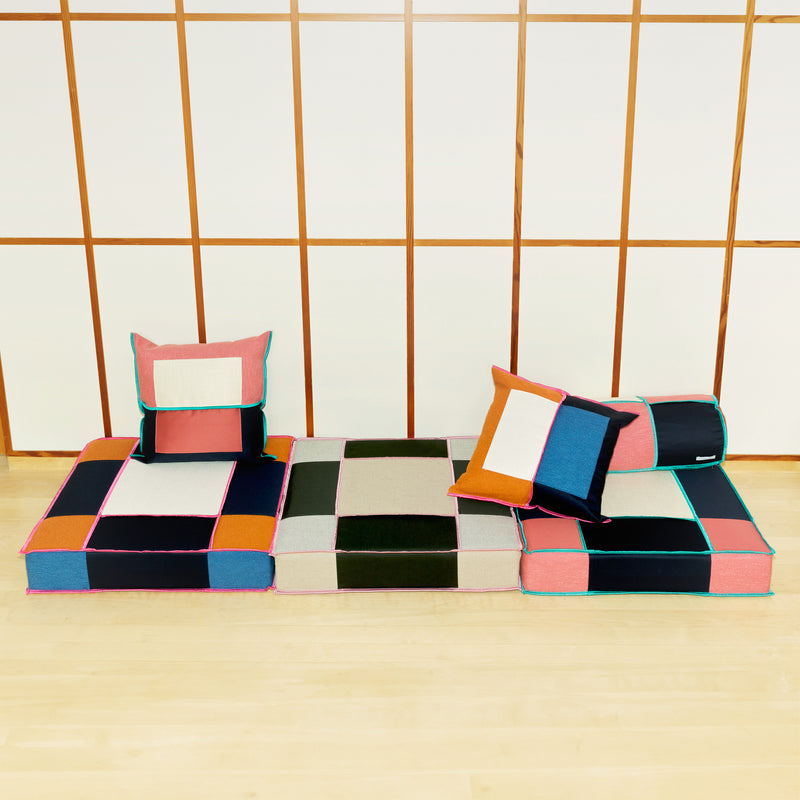 Juslin Maunula - Floor Pouf