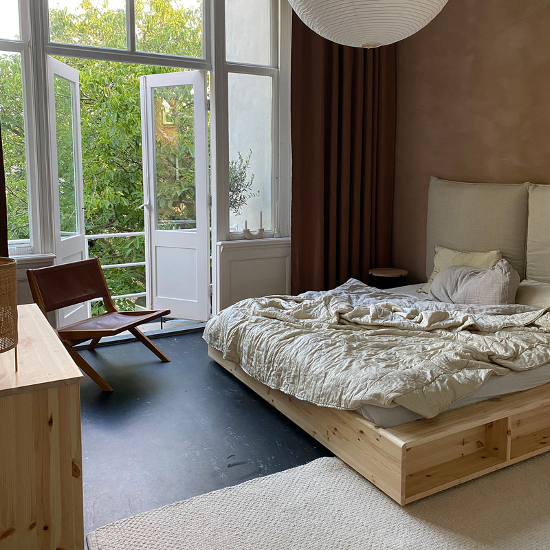 Karup Design - Ziggy Bettgestell mit Lattenrost und Aufbewahrung | 140 x 200 cm / 101 clear lacquered