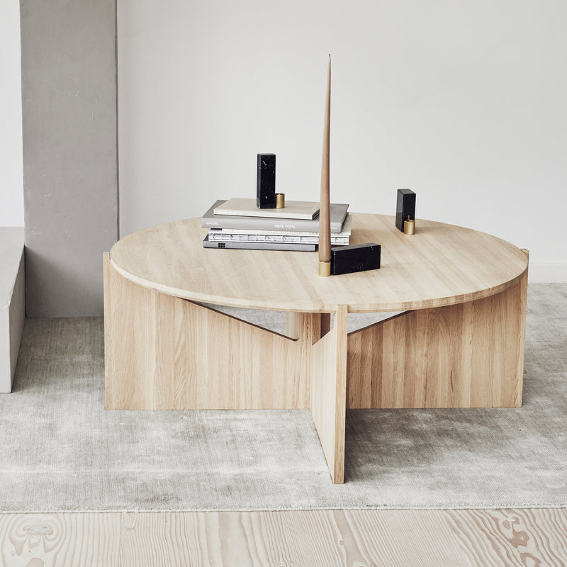 Kristina Dam Studio - Couchtisch | Ø 78 cm / Eiche