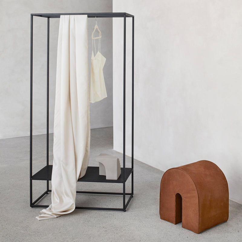 Kristina Dam Studio - Grid Garderobe
