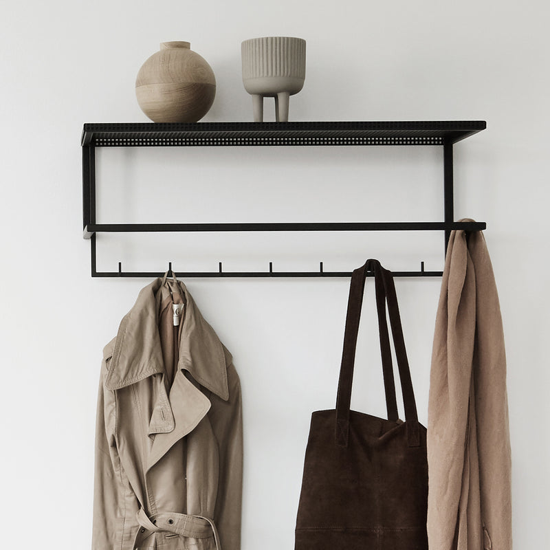 Kristina Dam Studio - Grid Wandgarderobe