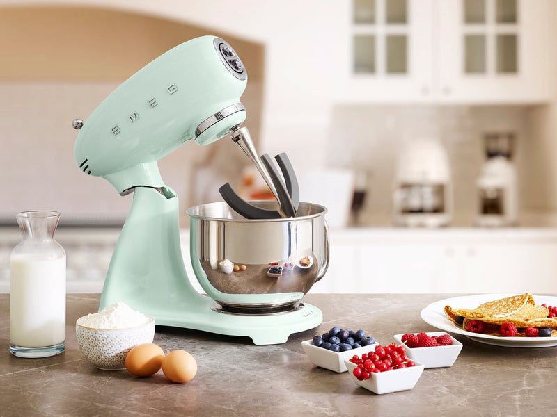 Smeg - Küchenmaschine SMF03