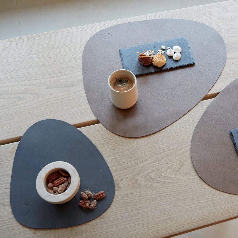 Lind DNA - Tischset Curve S