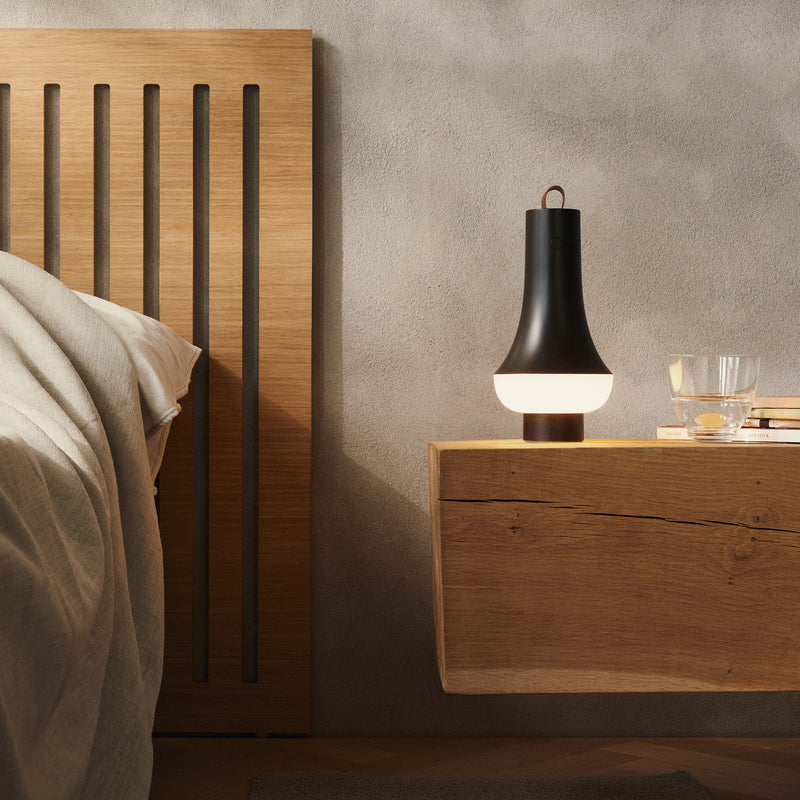 Louis Poulsen - Tomoshi Portable Akku LED-Tischleuchte