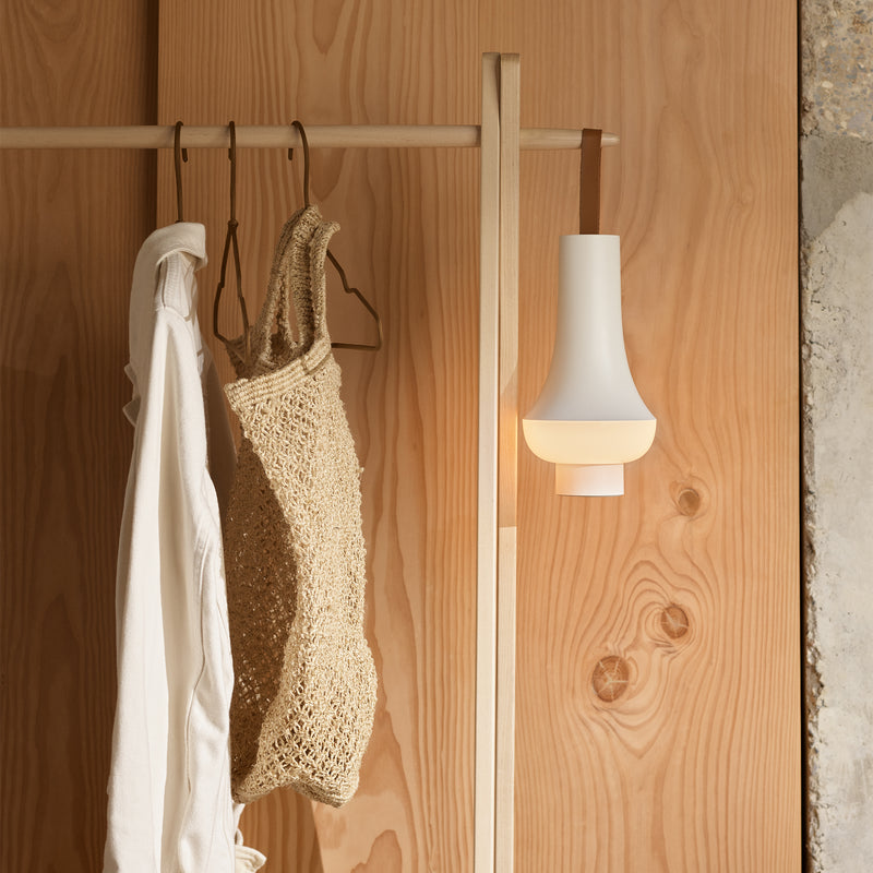 Louis Poulsen - Tomoshi Portable Akku LED-Tischleuchte